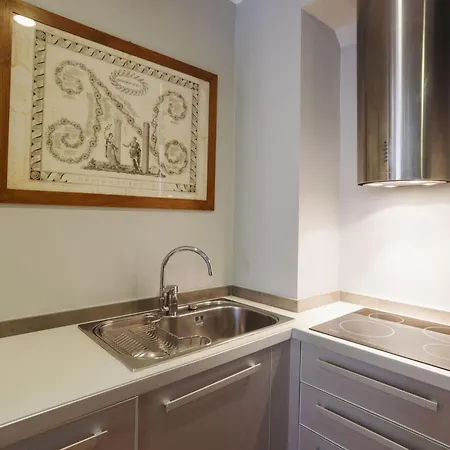 Palazzo Dalla Rosa Prati Aparthotel 4*