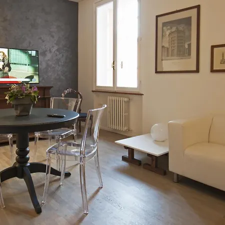 Palazzo Dalla Rosa Prati Aparthotel Parma